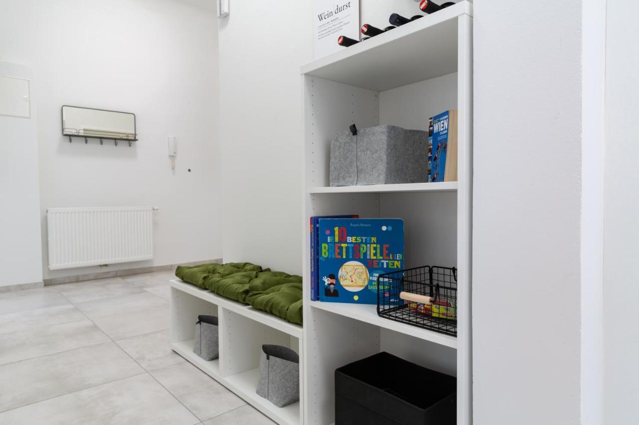 Cozy, Generous - 10 Min To City-centre - Contactless 24h Check-in Apartment Wien